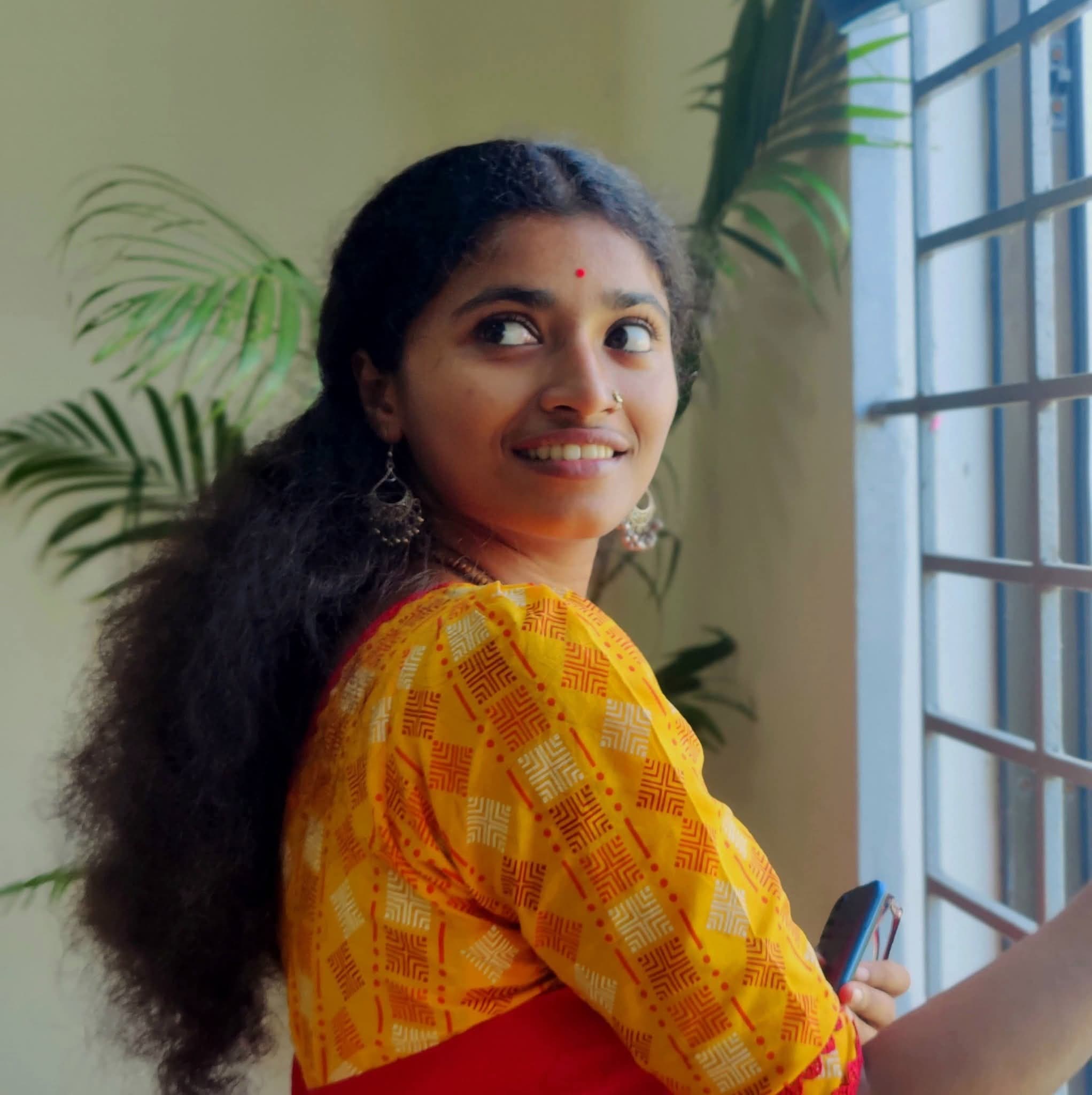 Lipi Roy - গায়ক